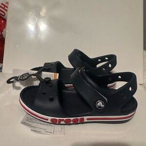 toddler 11c croc sandals